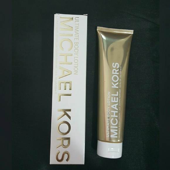 Michael Kors Ultimate Body Lotion