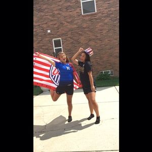 Meet your Posher, Addy