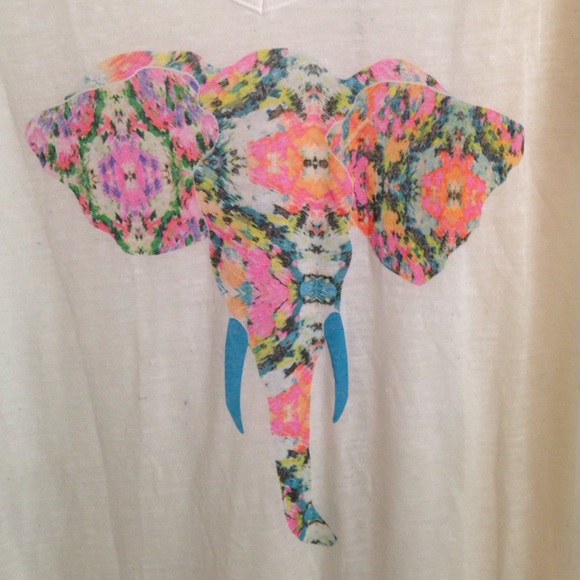 Bethany Mota Floral Elaphant Shirt (Aeropostale) - Picture 3 of 4