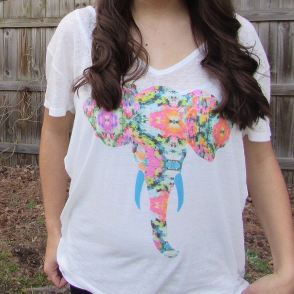 Bethany Mota Floral Elaphant Shirt (Aeropostale) - Picture 4 of 4