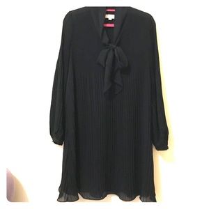 Pleaded shift dress
