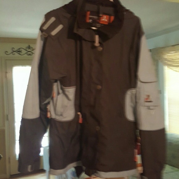 Powder Room rip-zone  snowboarding jacket w/hood