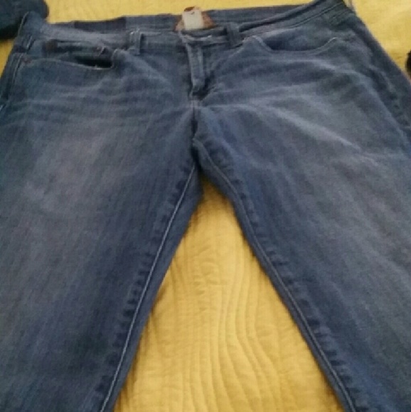 Lucky Capris