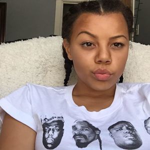 Meet your Posher, Jaya