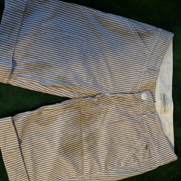 Abercrombie & Fitch burmuda shorts