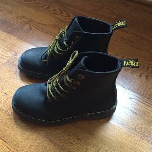 Original black matted size 8 Doc Marten's