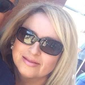 Meet your Posher, Elisa