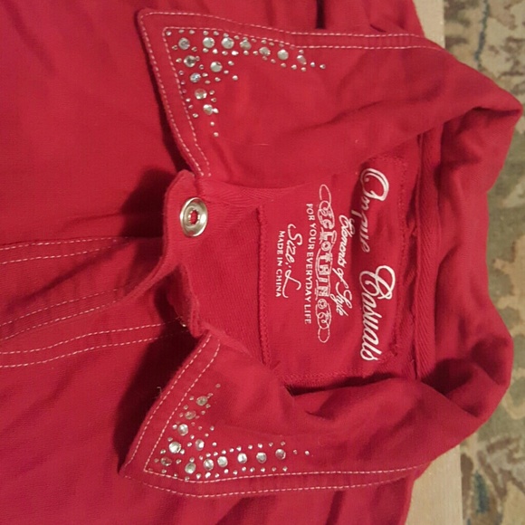 Cotton button light weight top - Picture 2 of 3