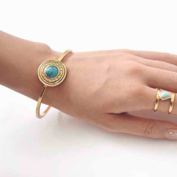 Turquoise bohemian bracelet cuff - Picture 3 of 4