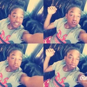 Meet your Posher, Janaya