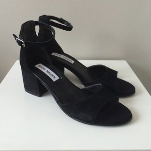 Steve Madden black Iiden heeled sandals