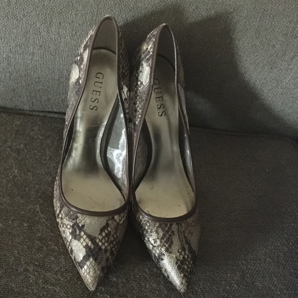 Guess Heals - Picture 1 of 2