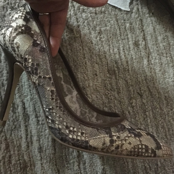 Guess Heals - Picture 2 of 2