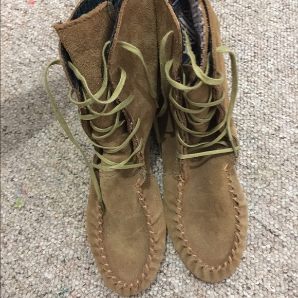 Steve madden boots 8