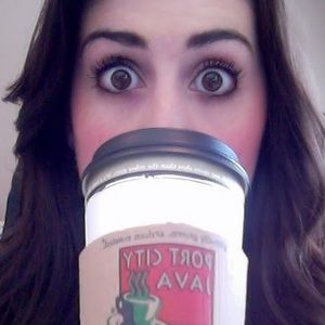 Meet your Posher, Becca