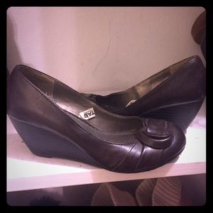 Brown wedges