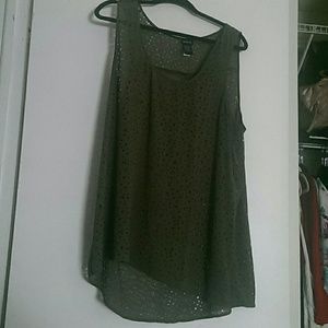 Size 2 torrid olive green laser cut hi-lo tank