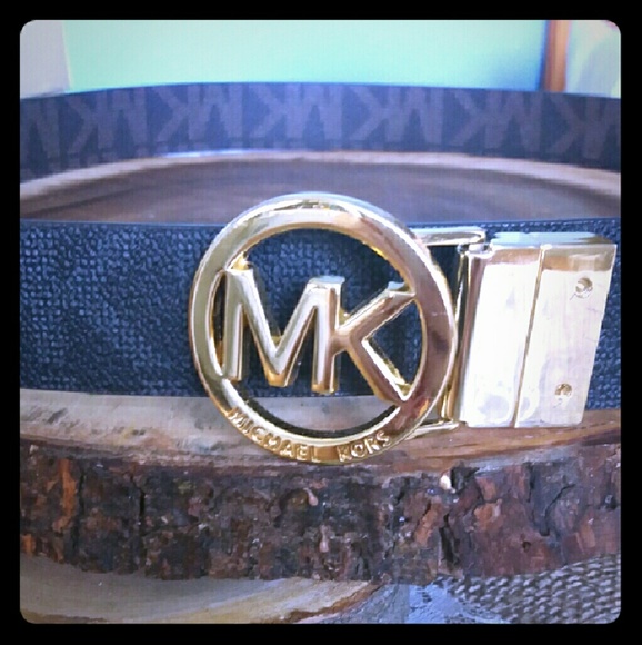 Michael Kors Size L Reversible Belt Black/ Brown
