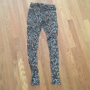 Cheetah print leggings