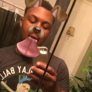 Meet your Posher, Devin