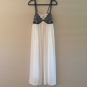 Bridal nightgown/lingerie