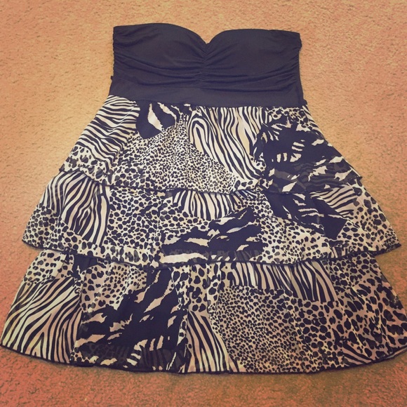 Strapless dress