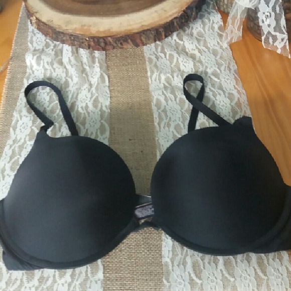 Victoria Secret Push Up Bra 36D