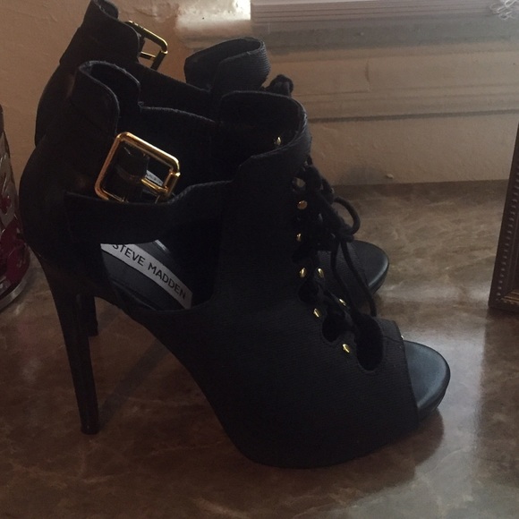 Steve Madden Pumps