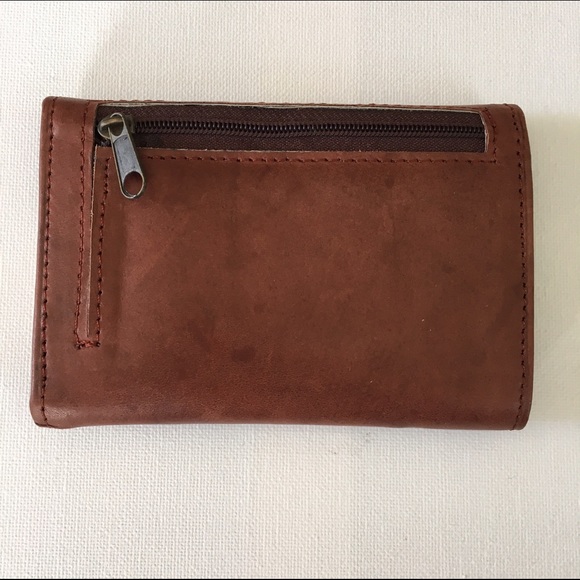 Women's Leather Tri-Fold Wallet Brown - Picture 4 of 4