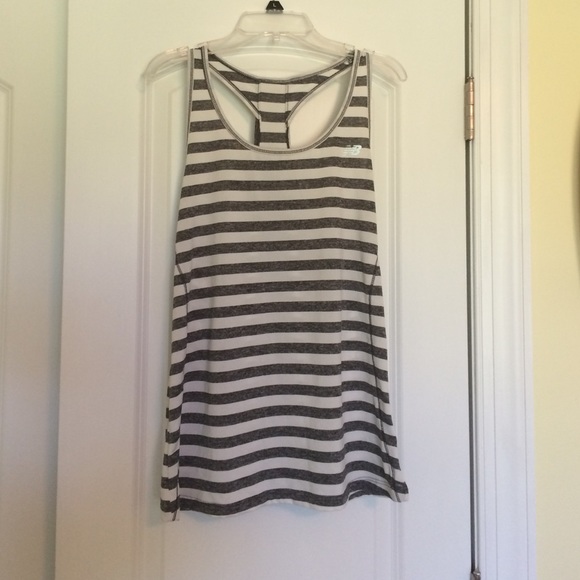 New Balance Lightningdry racer back tank