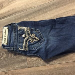 Rock revival capris