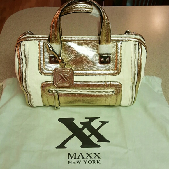NWT Maxx New York handbag