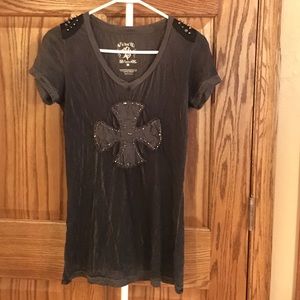 NEVER WORN! Buckle Velvet Stone t-shirt w/cross!