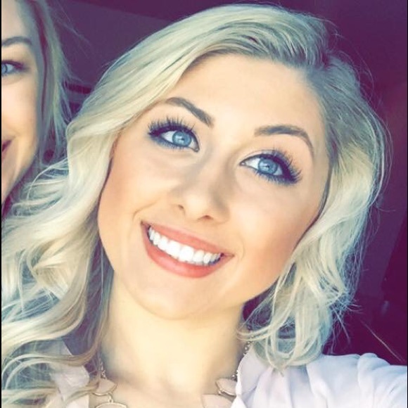 Meet your Posher, Maddie - Picture 1 of 1