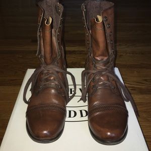 Steve Madden Troopa Combat Boots
