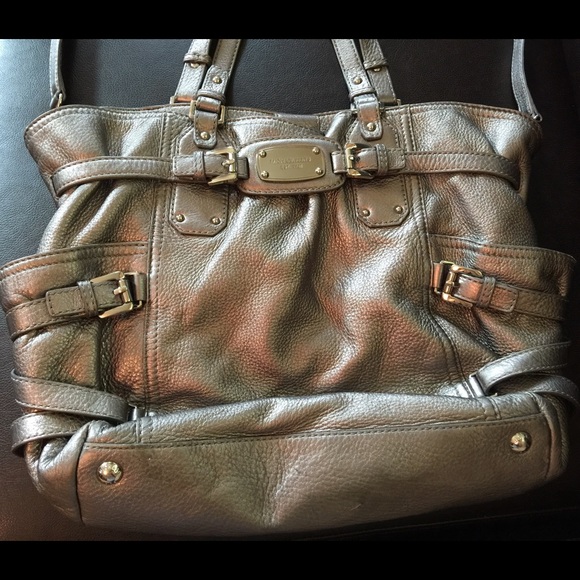 💕SOLD💕Michael Kors Handbag/Crossbody