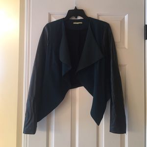 Leather sleeved jacket