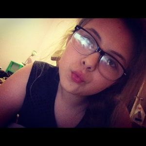 Meet your Posher, Angelis