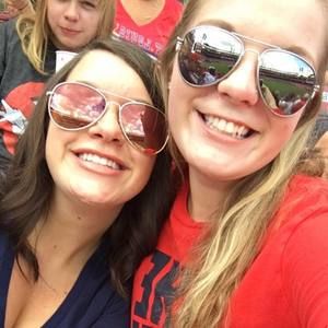 Meet your Posher, Caroline