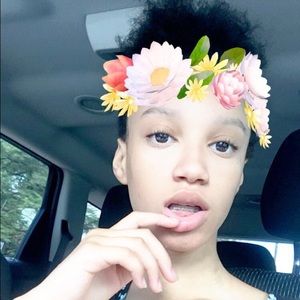 Meet your Posher, Lizzy