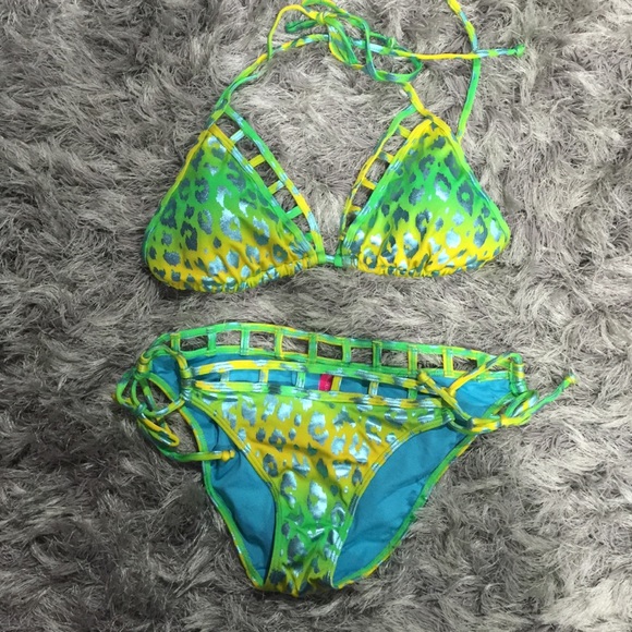 Victoria's Secret bikini