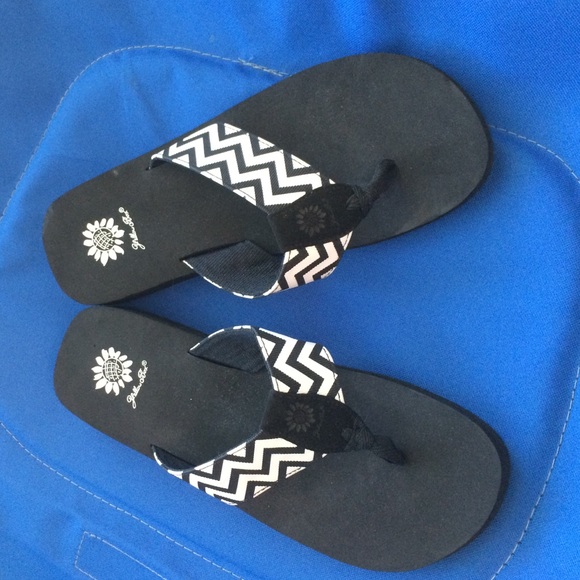 Black and white chevron yellow box sandals