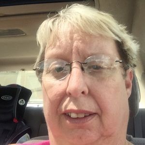 Meet your Posher, Eva-jean