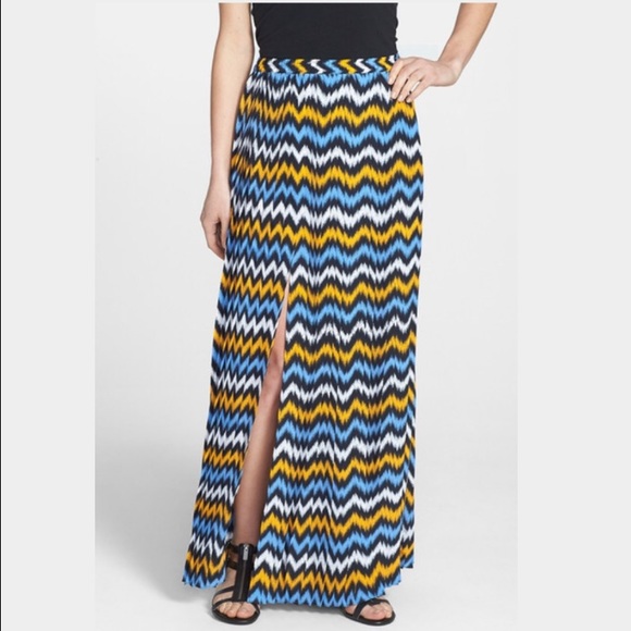 Michael Kors Ikat Print pleated maxi skirt - Picture 1 of 2
