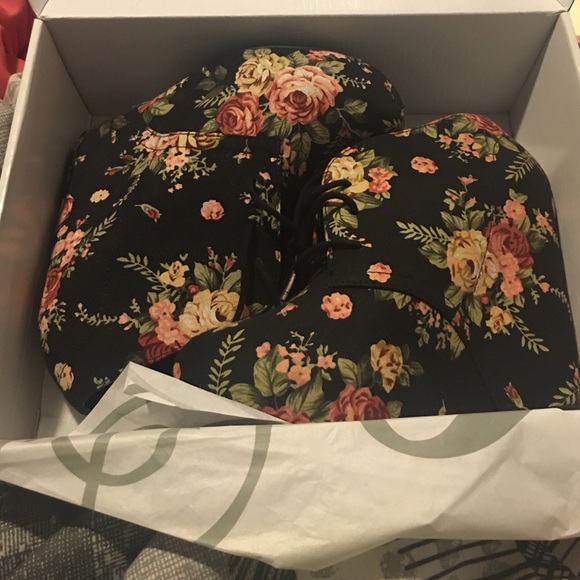 Black Floral Wedges