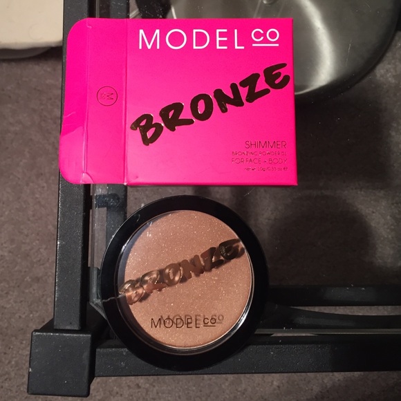 Model Co Bronze Shimmer