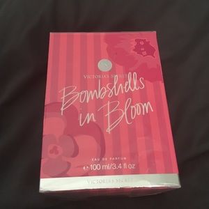 VS Bomshells in Bloom Large Perfume 3.4 oz 100 m