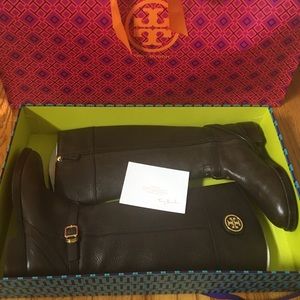 Tory Burch - Teresa Riding Boot in Coconut