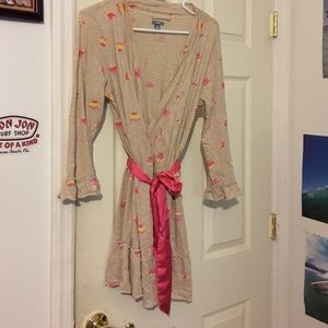 Aerie robe