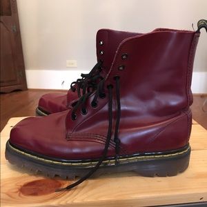 RARE Dr Martens vintage sq toe burgundy leather